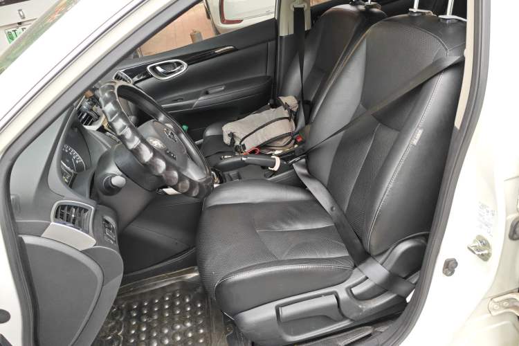 Used Nissan Sylphy 2016 1.6XV CVT Smart Enjoyment Version Left Front Seat