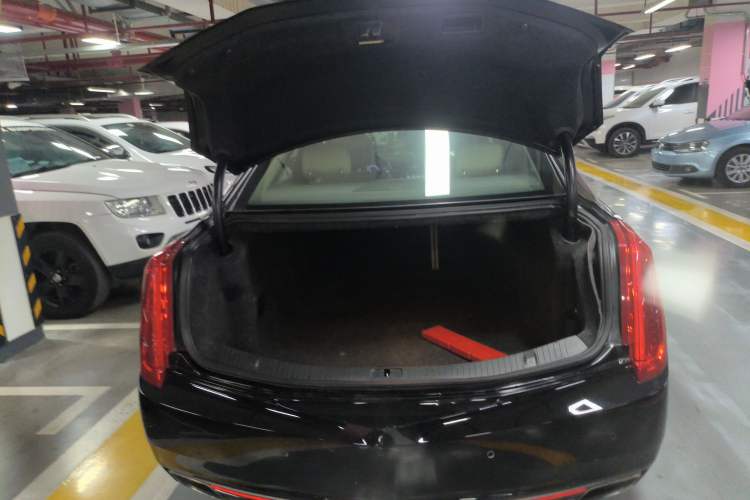 Used Cadillac XTS 2015 28T Comfort Model