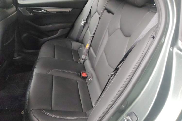 Used Cadillac CT5 2023 28T Luxury Edition (Standard Version) Left Rear Seat