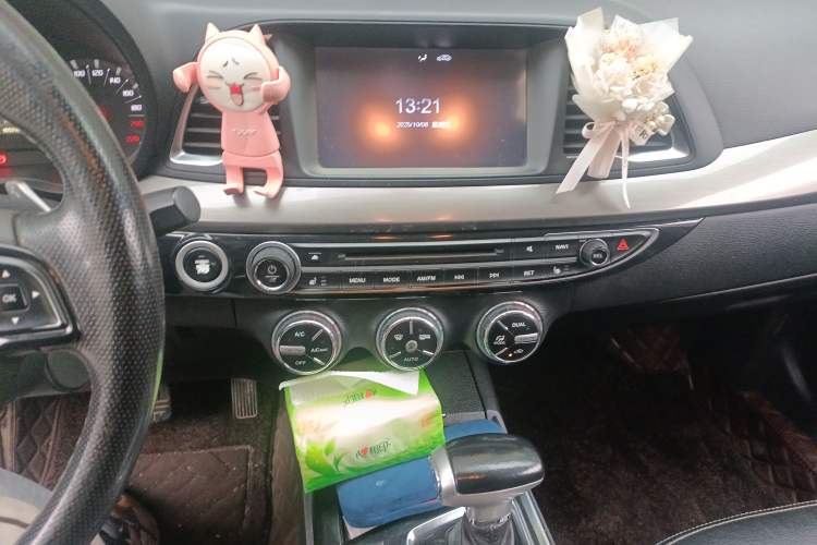 Used GAC Trumpchi GA6 2016 235T DCT Luxury Edition
