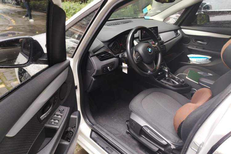 Used BMW 2 Series Active Tourer 2016 218i Fashion Model
