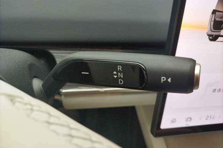 Used ONVO L60 2024 60 kWh Rear-Drive Version
