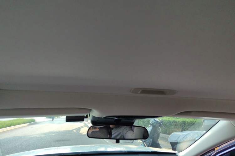 Used Toyota Camry 2024 Dual-Motor 2.0 HE Elite Edition