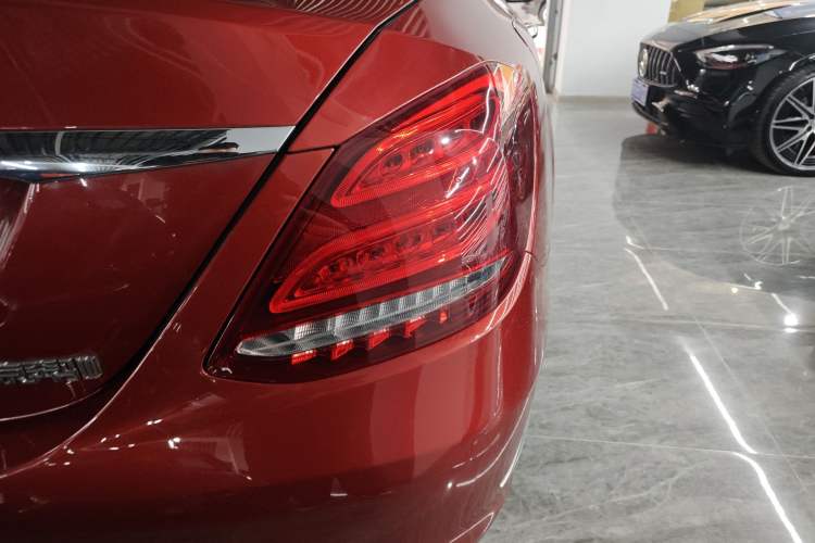 Used Mercedes-Benz C-Class 2016 C 200 L