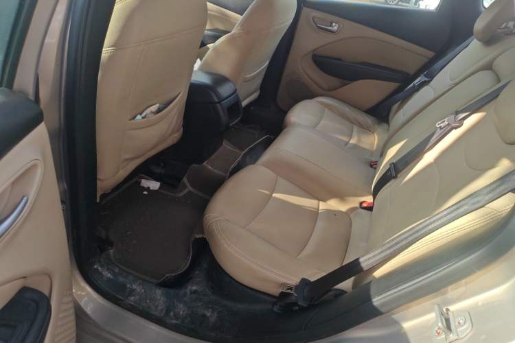 Used Fiat Viaggio 2012 1.4T Automatic Enjoyment Edition
