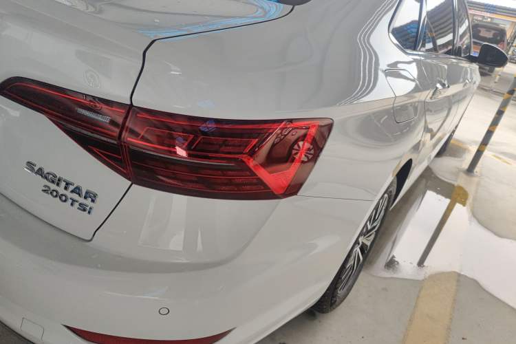 Used Volkswagen Sagitar 2021 200TSI DSG Comfort Connect Edition Exterior 3