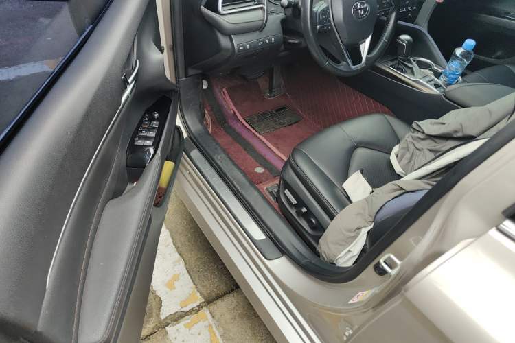 Used Toyota Camry 2018 2.5G Luxury Edition Driver Seat