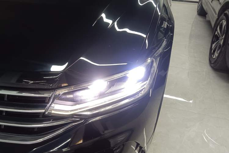 Used Volkswagen Tiguan L 2022 330TSI Automatic Two-Wheel Drive R-Line Enhanced Edition Left Front Headlight