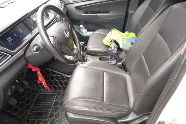 Used CHANGAN KAICHENG Oushang A600 2016 1.5L Manual Luxury 7-Seater
