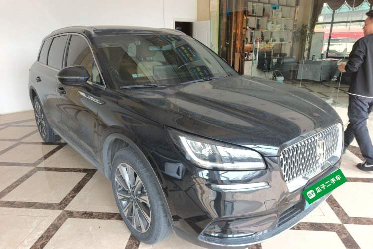 Used Lincoln Corsair 2022 2.0T Two-Wheel Drive Luxury Edition Front Right 45 Deg