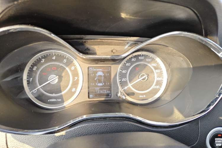 Used Baojun 560 2015 1.8L manual luxury version