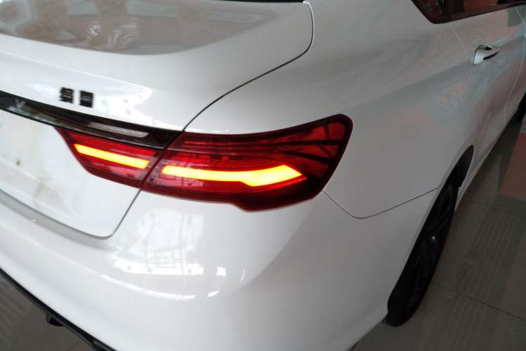 Used Geely Auto Binray 2021 1.4T CVT F-Sport Edition Right Rear Taillight
