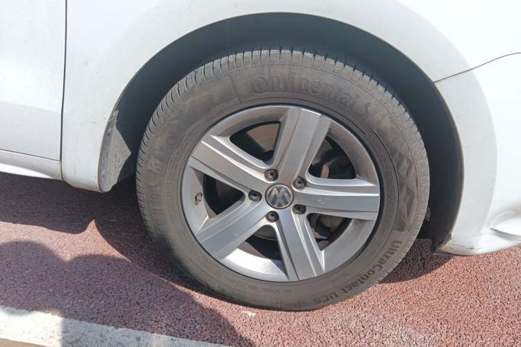 Used Volkswagen Sharan 2013 1.8TSI Comfort Model Euro IV
