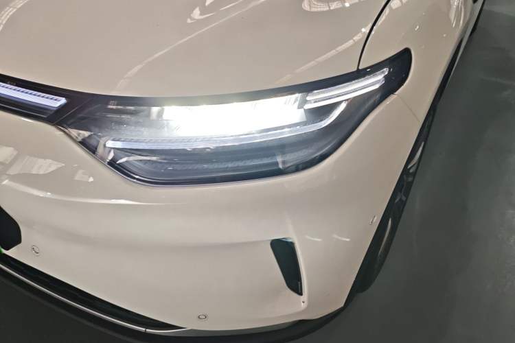 Used Leapmotor C11 2024 All-Electric 580 Luxury Edition Left Front Headlight