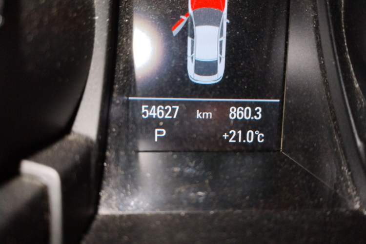 Used Audi A5 2014 Sportback 45 TFSI Odometer Close Up