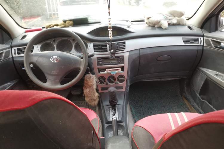 Used Dongfeng Aeolus H30 2010 1.6L Automatic ZunYa Trim