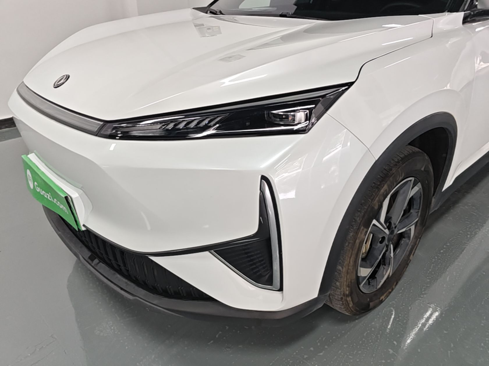 Dongfeng Aeolus L7 New Energy 2025 518 Comfort Edition — снимка 8