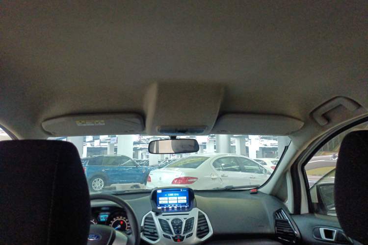 Used Ford EcoSport 2013 1.5L Automatic Fashion Model Headliner