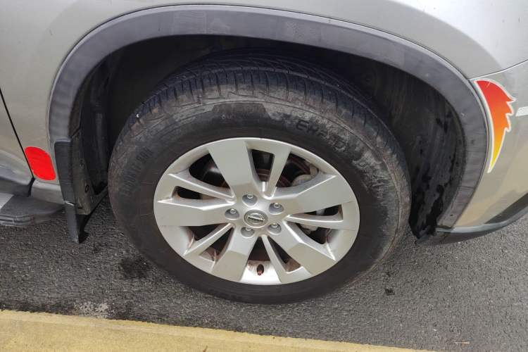 Used Dongfeng Fengdu MX6 2015 2.0L CVT All-Wheel-Drive All-in-One Version
