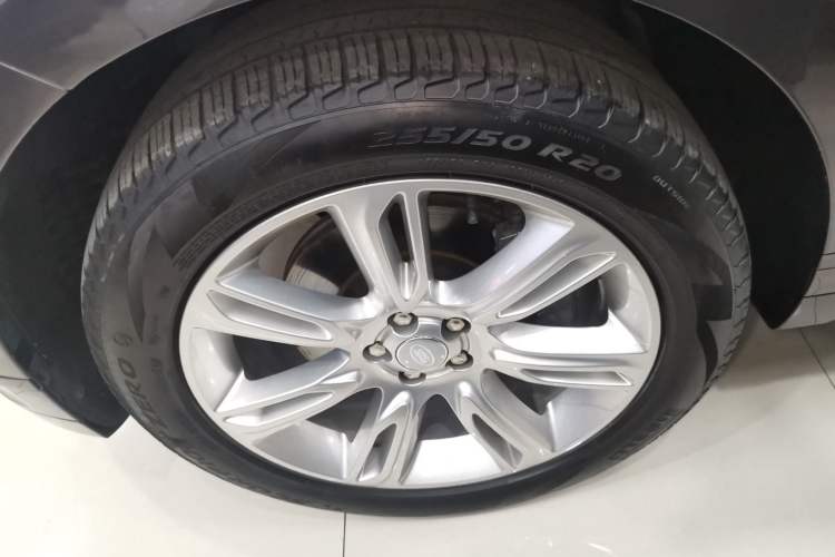 Used Land Rover Range Rover Velar 2022 250 PS Sparkling Heritage Edition