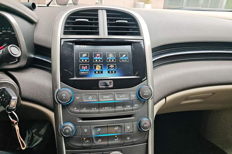 Used Chevrolet Malibu 2014 2.0L Automatic Luxury Edition