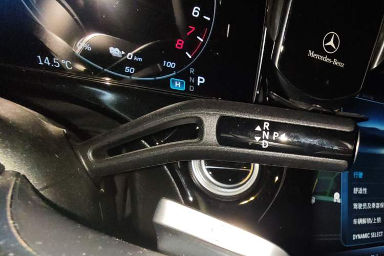 Used Mercedes-Benz E-Class New Energy 2024 E 350 e L Plug-in Hybrid Sedan
