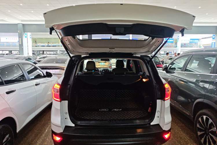 Used Ford Kuga 2019 EcoBoost 180 Two-Wheel-Drive Platinum Edition China VI Standard