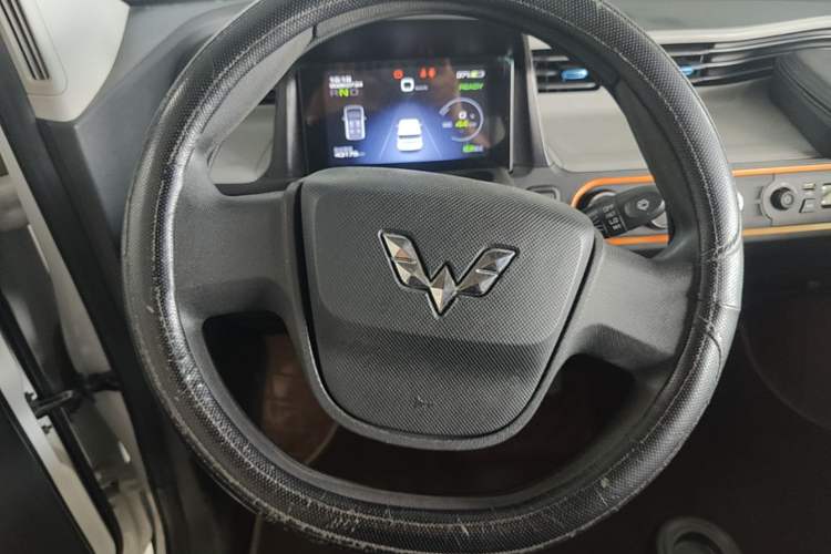 Used Wuling Hongguang MINIEV 2021 Macaron Fashion Model Lithium Iron Phosphate