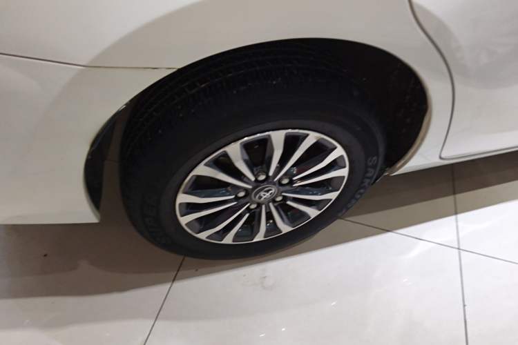 Used Toyota Corolla 2017 Revised Version 1.2T S-CVT GL Right Rear Wheel Hub