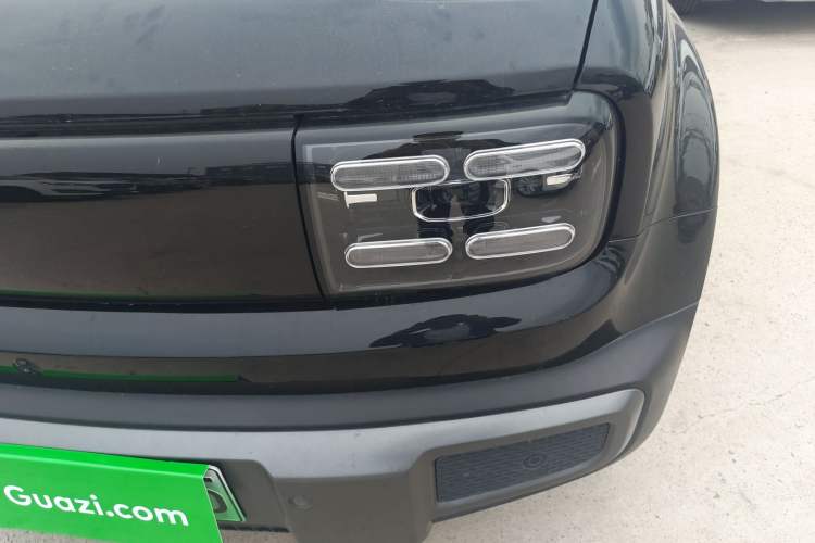 Used Baojun Spark EUV 2024 Prestige Edition 4 Seats Left Front Headlight