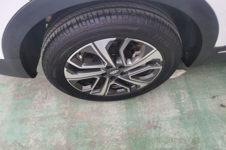 Used Chery Tiggo 7 PLUS 2023 Facelift 1.6 TGDI DCT Luxury Model Right Rear Wheel Hub