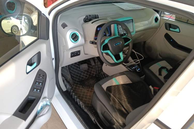Used JMEV Xiao Qilin 2024 201km Comfort Version