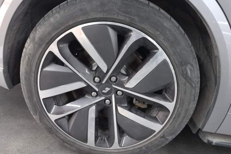 Used Li Auto L9 2024 Ultra Model
