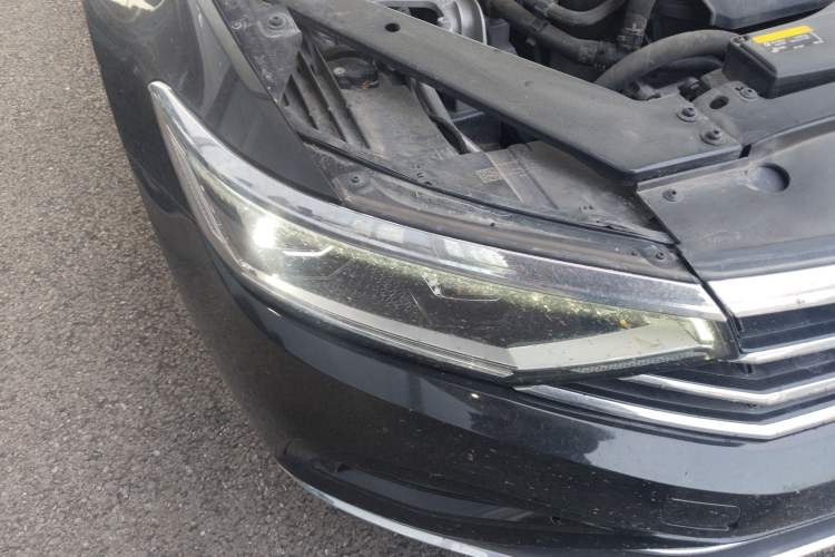 Used Volkswagen Magotan 2021 330TSI DSG 30th Anniversary Edition Exterior 6