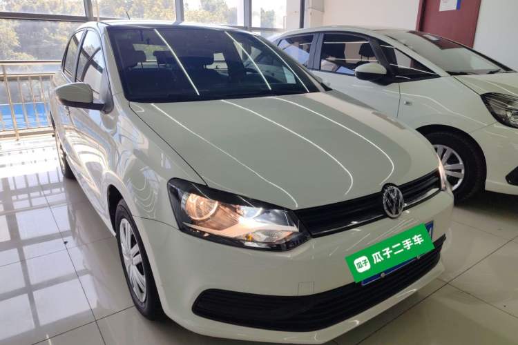 Used Volkswagen Polo 2018 1.5L Automatic Advanced Driving Model Front Right 45 Deg