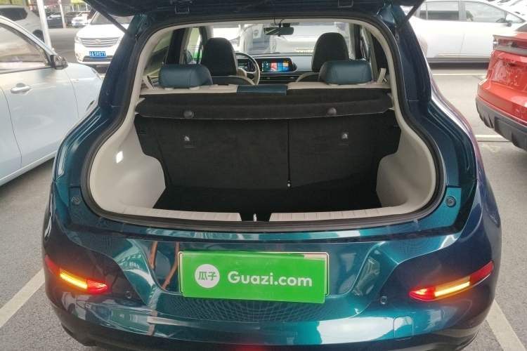 Used ORA Good Cat 2021 400km Standard Range Venus Edition Lithium Iron Phosphate
