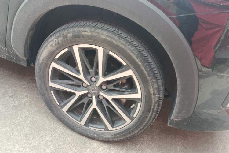 Used SOL X8 PLUS 2023 1.5 TGDI DCT Smart Edition 7-Seater