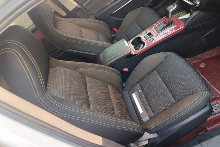 Used Bestune T77 2019 230 TID Automatic Comfort Version China V Emission Standard
