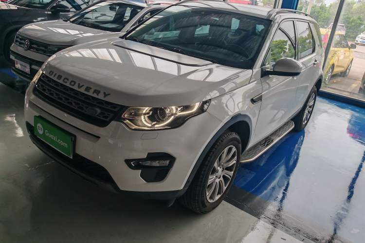 Used Land Rover Discovery Sport 2019 240 PS SE Version China VI Standard