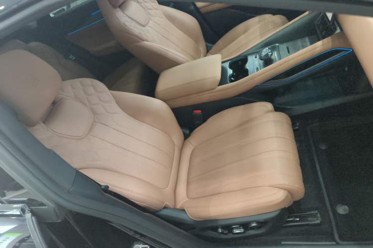 Used BYD Song L EV 2025 Intelligent Driving Version 662 km LiDAR Excellence Edition Right Front Seat