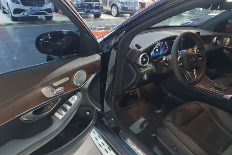 Used Mercedes-Benz GLC 2021 GLC 300 L 4MATIC Dynamic Model
