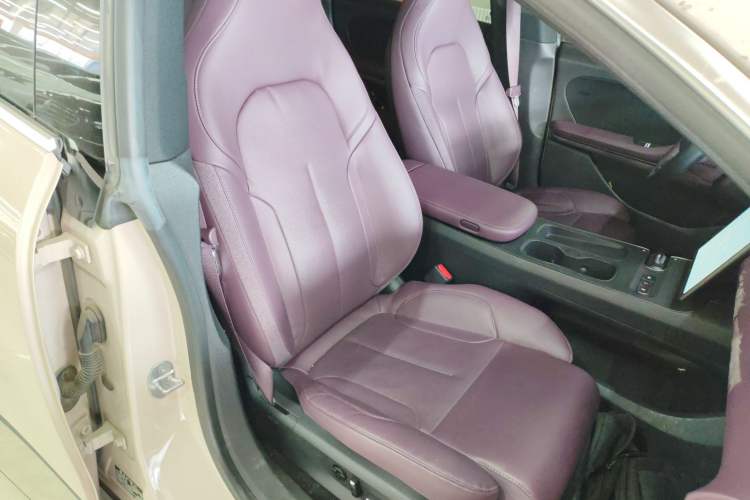 Used Nio ET5 2022 75 kWh
