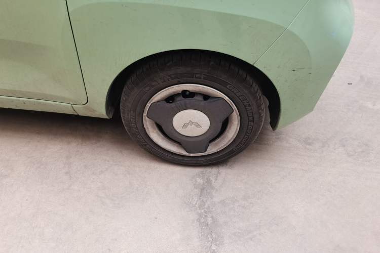 Used Wuling Hongguang MINIEV 2022 Macaron Premium Model – Lithium Iron Phosphate Exterior 1