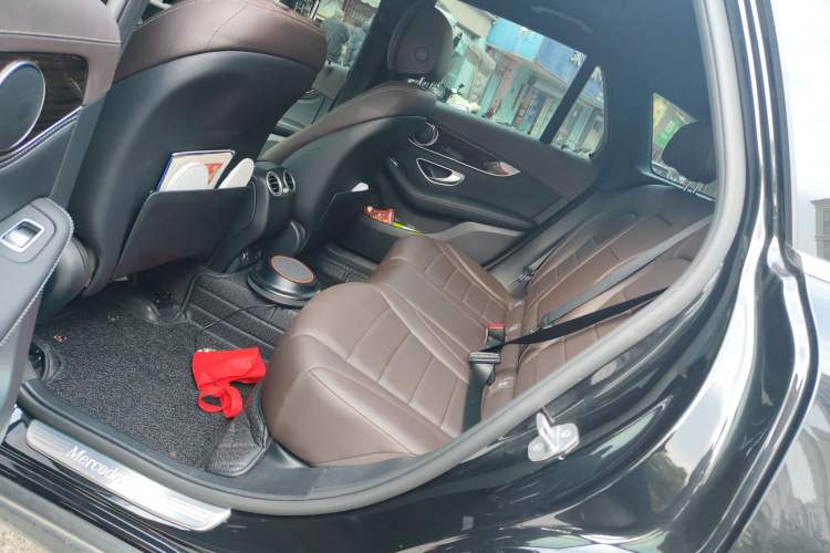 Used Mercedes-Benz GLC 2019 GLC 260 L 4MATIC Dynamic Model