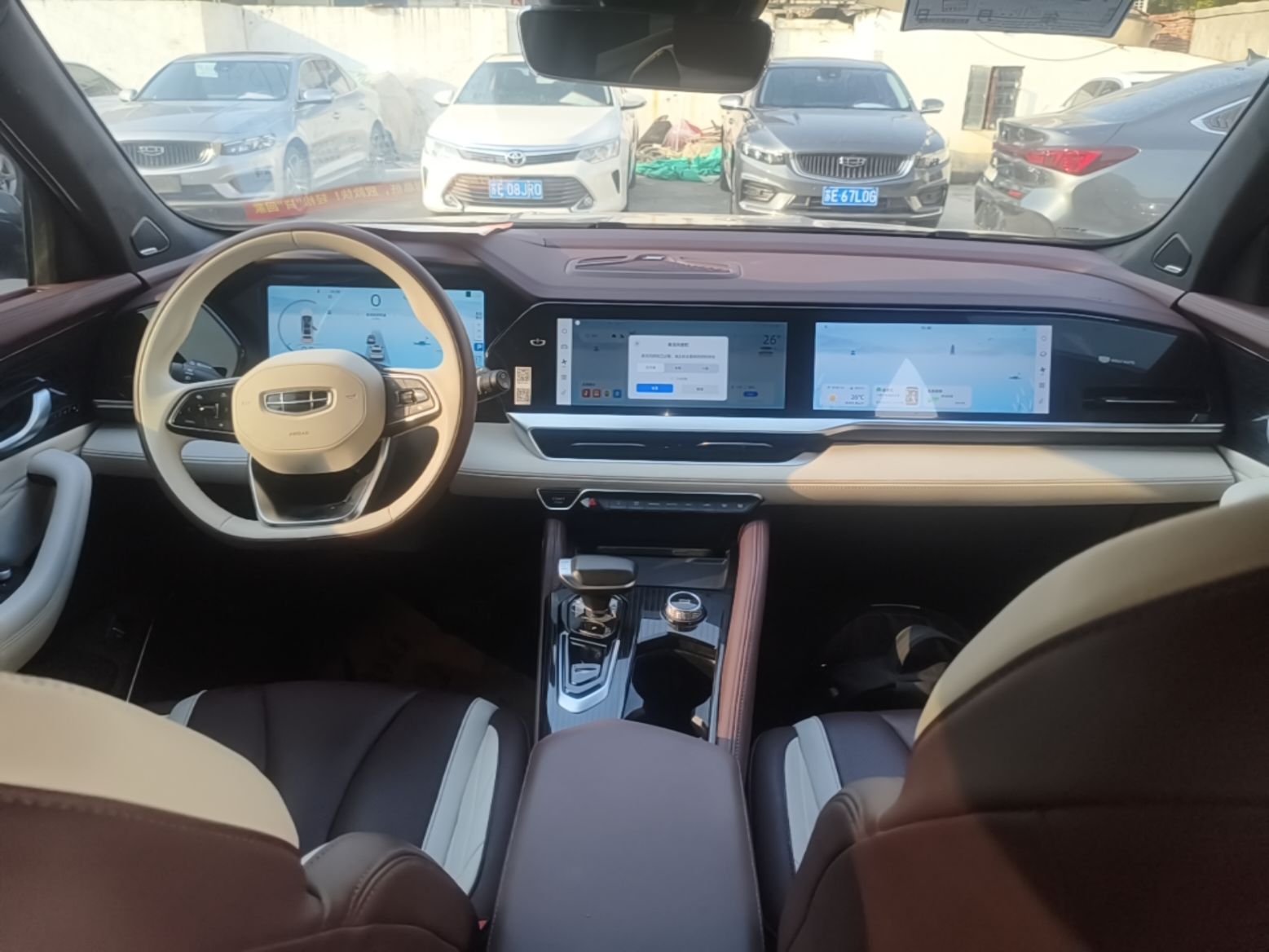 Geely Auto Monjaro L 2021 2.0TD DCT EVO Two-Wheel Drive Smart Luxury Version — снимка 12