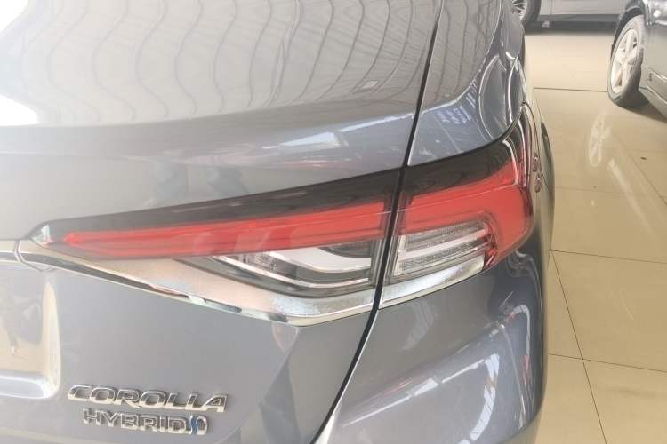 Used Toyota Corolla 2022 Dual-Motor 1.8L E-CVT Pioneer Edition
