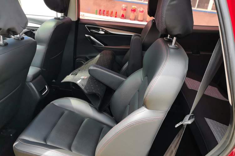 Used JAC Group Refine R3 2018 1.6L Manual Luxury Model Left Rear Seat