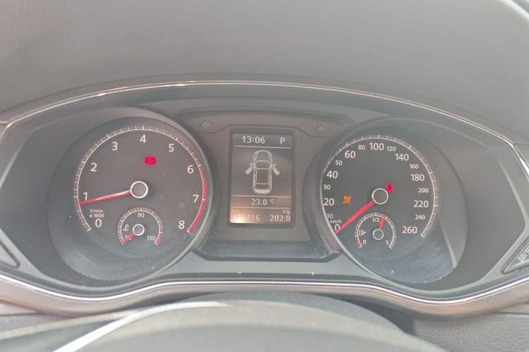 Used Volkswagen Passat 2017 330TSI DSG Luxury Edition Instrument Cluster