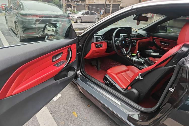 Used BMW 4 Series 2014 428i Convertible Sport Design Package
