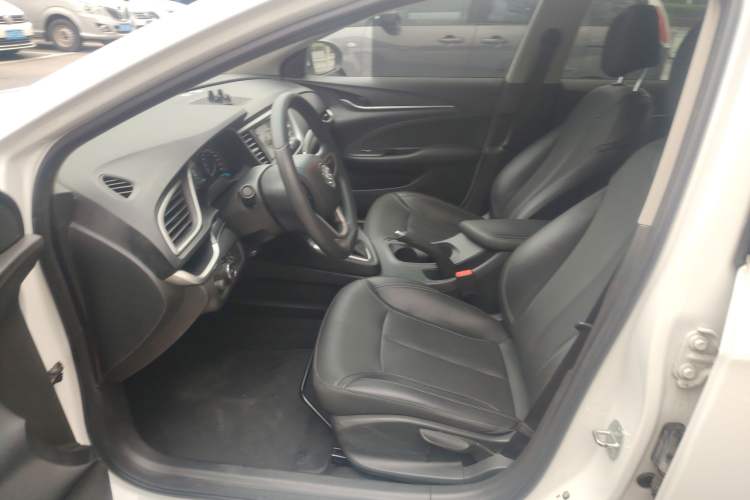 Used Buick GT 2021 Revised Version 1.3T Automatic Mild Hybrid Elite Edition Left Front Seat